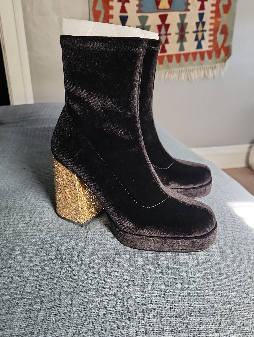 Betsy Johnson Matcha Gold Glitter Black Velvet Zip 70s Platform Boots New 7
